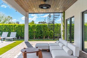 Terrace/patio - Casa Privada Experience|Luxe 5 Star Old Town Villa (Scottsdale)