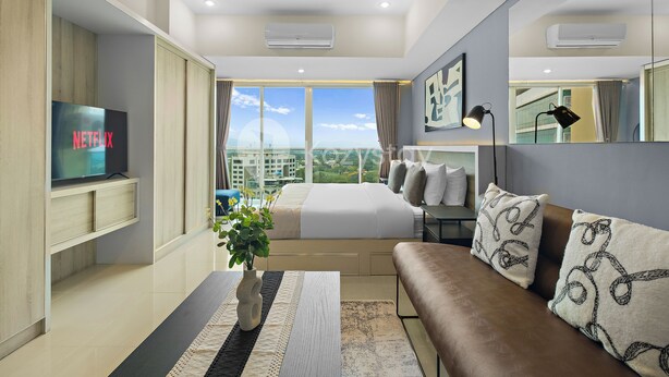 Studio, 1 Tempat Tidur King, pemandangan kota | Setrika/meja setrika dan Wi-Fi gratis
