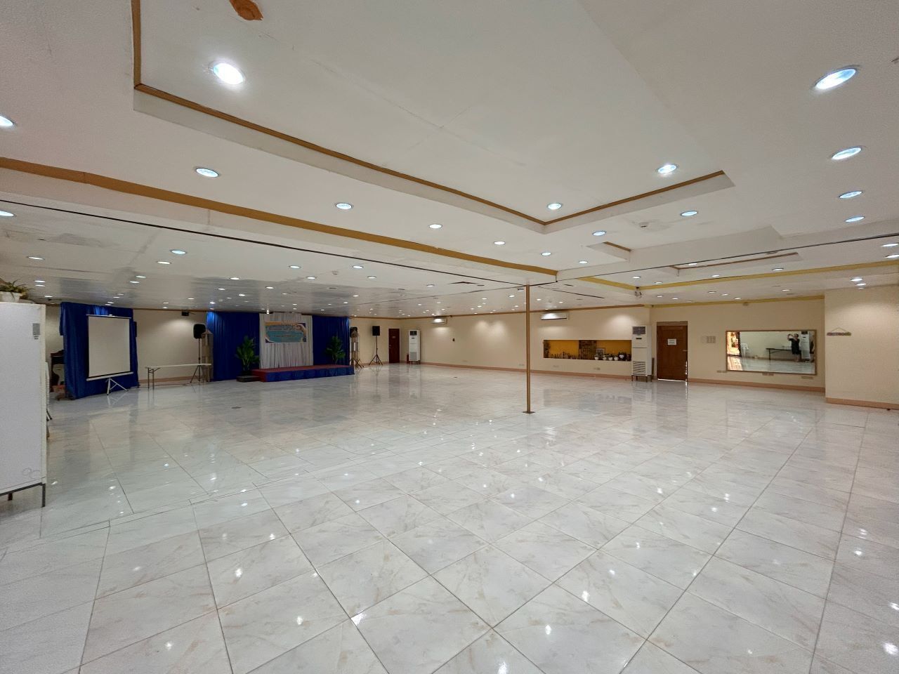 Foto - Curv Hotels minutes to Airport- Malls