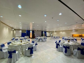 Banquet hall - Flores De Musa by Curv Hotels (Puerto Princesa)