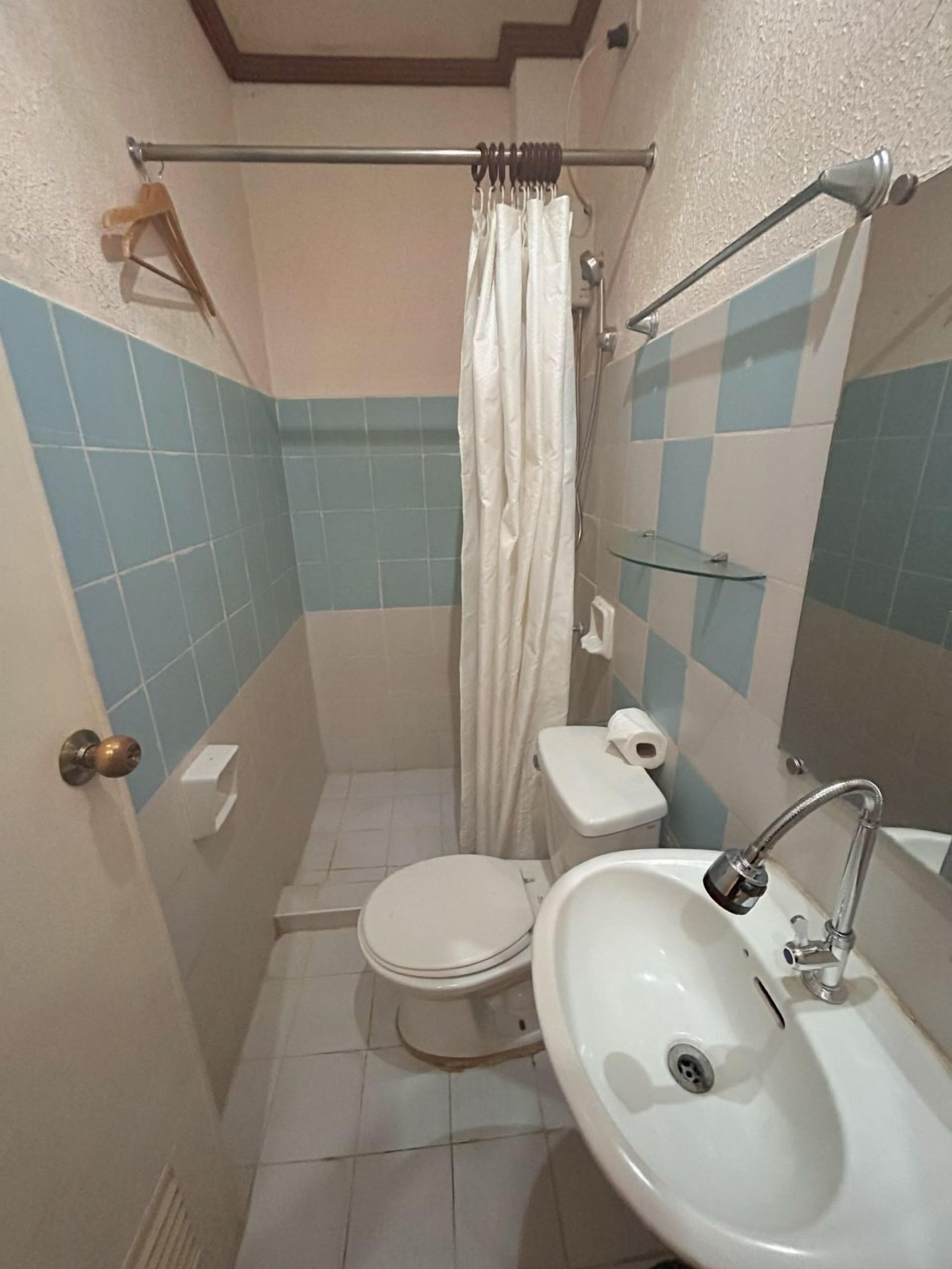 Foto - Curv Hotels minutes to Airport- Malls