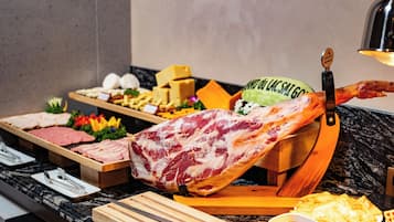 뷔페 아침 식사