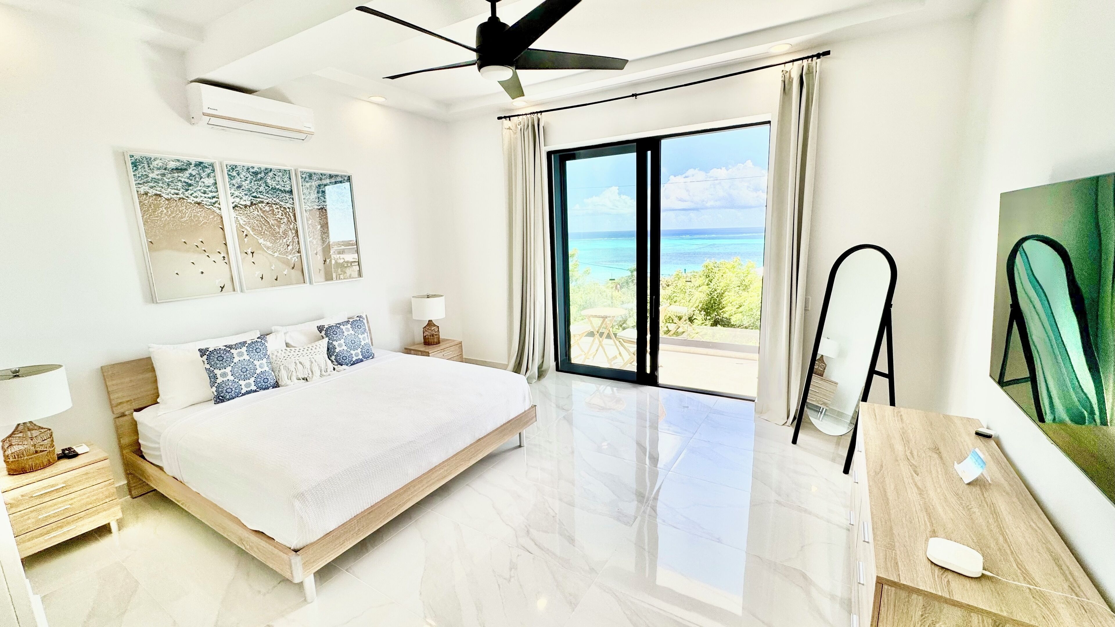 8 camere, ferro/asse da stiro, Wi-Fi gratuito, lenzuola