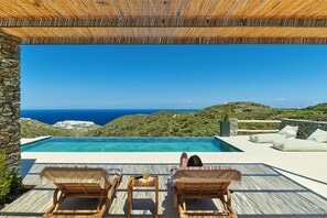 Six Bedroom, Sea View Villa with Two Infinity Pools | Utsikt fra rommet