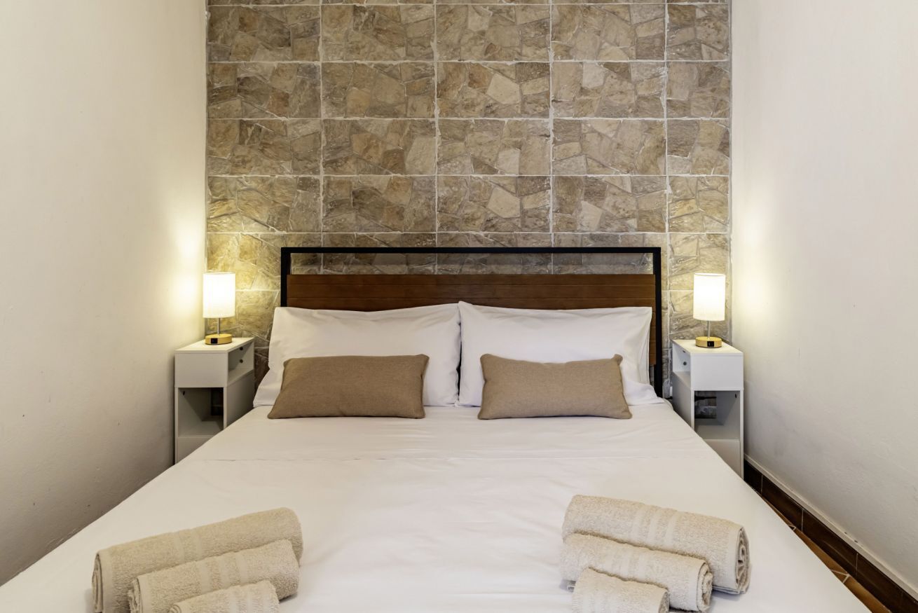 1 chambre, fer et planche à repasser, Wi-Fi