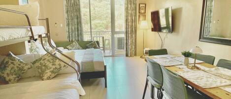 1 bedroom, WiFi, bed sheets