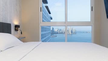 1 habitación, escritorio, wifi gratis y ropa de cama