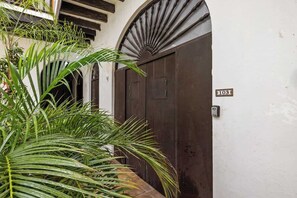 Exterior detail - Old San Juan "Best place I've ever stayed" (San Juan)