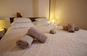 2 Schlafzimmer, Bügeleisen/Bügelbrett, kostenloses WLAN, Bettwäsche