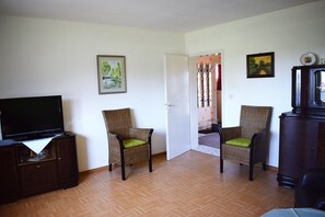 Interior - "Cozy Holiday Home Henriette in Rural Idyllic Surroundings" (Emmelsbüll-Horsbüll)