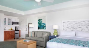 Desk, iron/ironing board, travel cot, WiFi - Marriott's Harbour Lake | Two Studio Suites (Orlando)