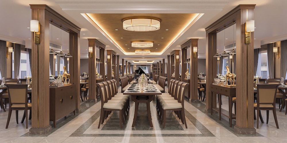 Động Thiên Cung by null