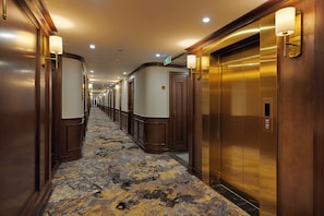 Elevator