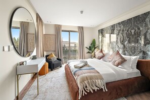 4 chambres, fer et planche à repasser, Wi-Fi, literie fournie