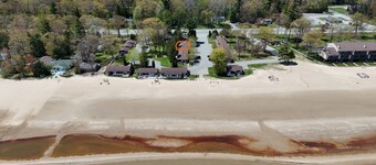 Surfside 13 - Cute & Pet-Friendly Lakefront Condo with Washer, Dryer, A/C and Gorgeous Beach!