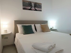 2 Schlafzimmer, Bügeleisen/Bügelbrett, kostenloses WLAN, Bettwäsche