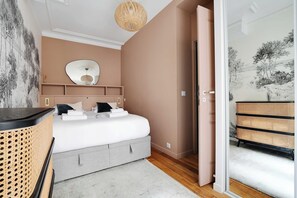 1 bedroom, laptop workspace, iron/ironing board, bed sheets