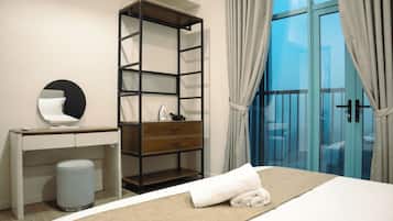 Deluxe Suite, 1 King Bed with Sofa bed, Balcony, City View | 2 bedrooms, individually decorated, individually furnished, desk
