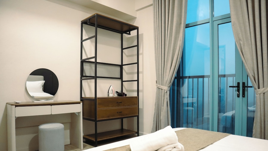 Homesuite' Home at Bay Suites