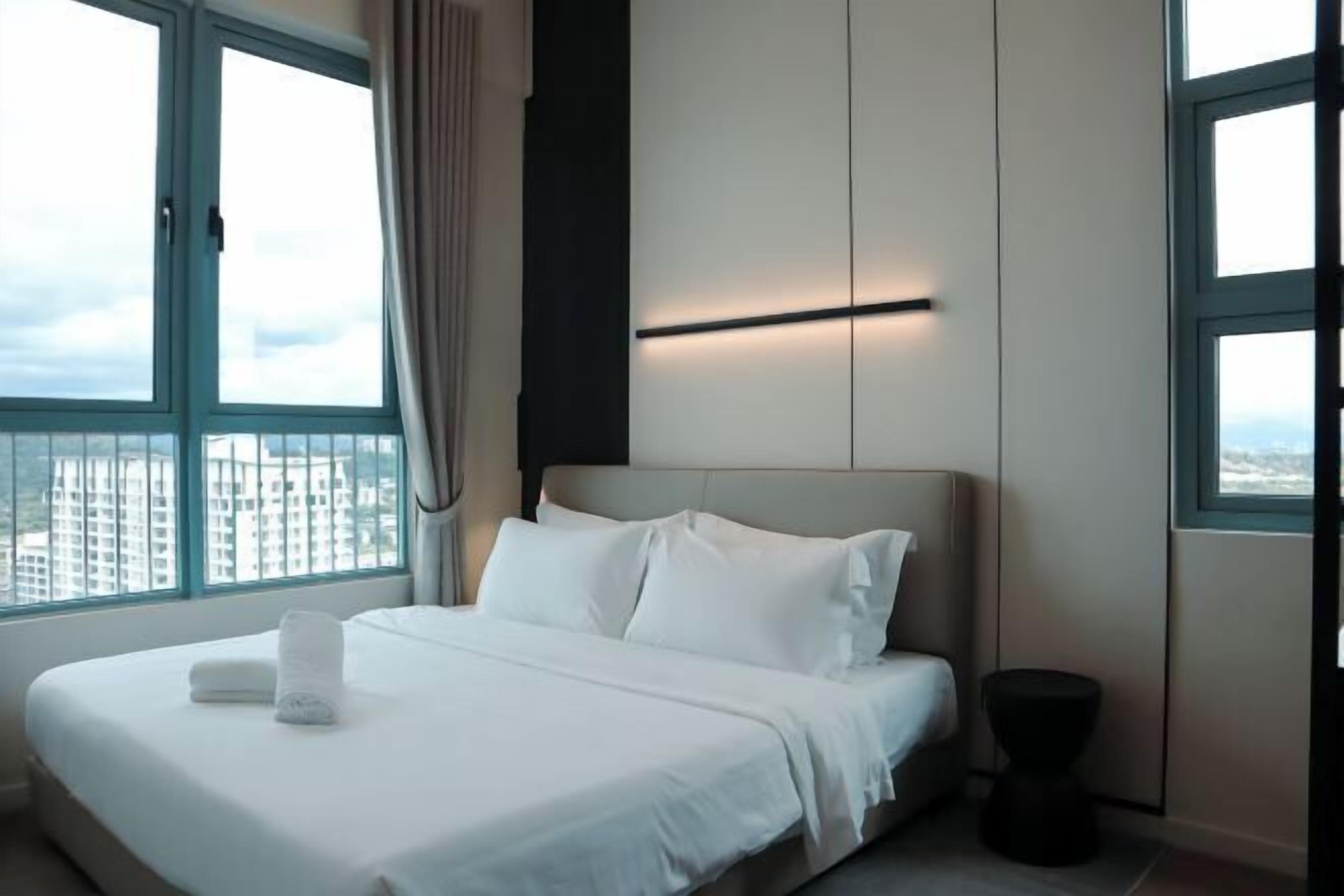 Individually decorated, individually furnished, desk, laptop workspace