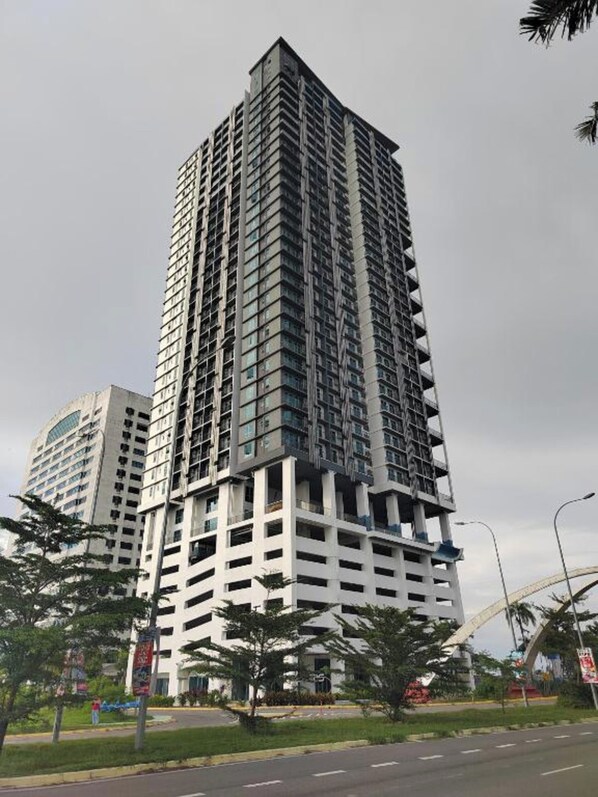 Exterior - Homesuite' Home at Bay Suites (Kota Kinabalu)