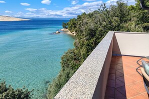 Appartamento familiare, camere multiple, fronte mare (Sunset By The Sea) | Vista dalla camera