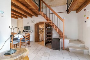 Family Room, Multiple Bedrooms (Masseria Antoglia Carrubo Junior) | Dining room - Masseria Antoglia (Villa Castelli)