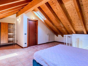 2 bedrooms, free WiFi