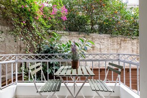 Studio, 1 Double Bed, Balcony, City View | Balcony - Lyndon Deluxe Studio Athens Escape (Athens)
