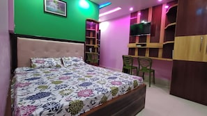 Standard Room (Non AC) | Free WiFi, bed sheets