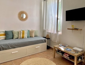 1 chambre, fer et planche Ă repasser, Wi-Fi, draps fournis