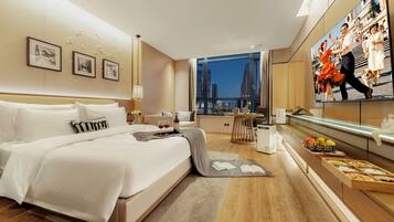 Classic Double Room, City View | Desk, laptop workspace, free WiFi