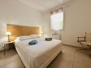 1 makuuhuone, silitysrauta/-lauta, Wi-Fi, vuodevaatteet