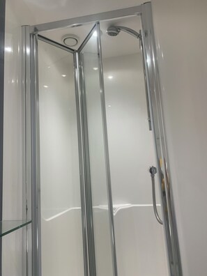 Bathroom - Beckley Point - Campus Accommodation (Plymouth)