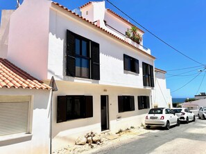 Exterior - Coastal Retreat Apartment in Benagil (Lagoa)
