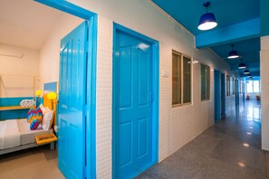 Deluxe Double A/C Room with Ensuite Bathroom | Free WiFi - goSTOPS Bengaluru HSR Silk Board (Bengaluru)