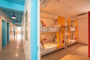 Bed in 4 Bed Mixed A/C Dormitory Room with Ensuite Bathroom | Free WiFi - goSTOPS Bengaluru HSR Silk Board (Bengaluru)