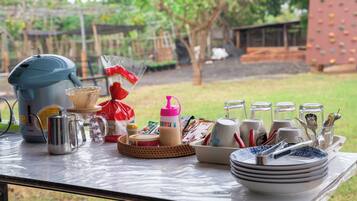 Free daily local cuisine breakfast