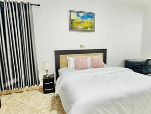 1 makuuhuone, silitysrauta/-lauta, Wi-Fi