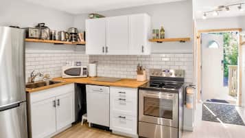 Kühlschrank, Ofen, Herdplatte, Geschirrspüler