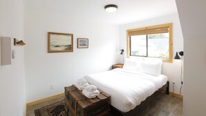 2 soverom, reiseseng for barn, wi-fi (inkludert) og sengetøy
