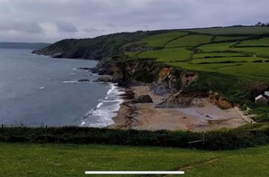 Beach - A Converted 300yr old Barn, Valley View-sleeps 8, (St Austell)