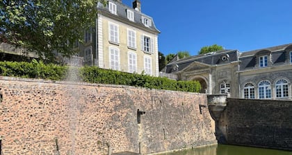 Nice T2 with wifi and Netflix near the golf course