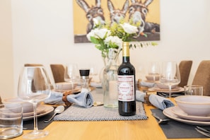 House | Dining