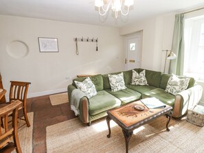 Fireplace - 3 Eden View (Penrith)