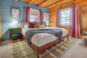 5 Schlafzimmer, Schreibtisch, Bügeleisen/Bügelbrett, Reisekinderbett