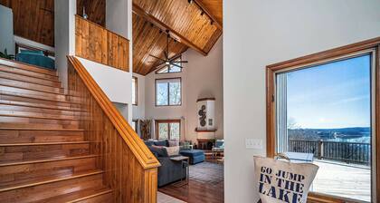 Lakefront Luxury | Private Pickleball Court