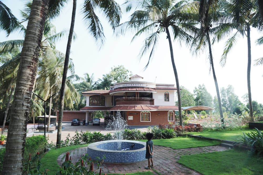 Sugandhi Bhoja Shetty