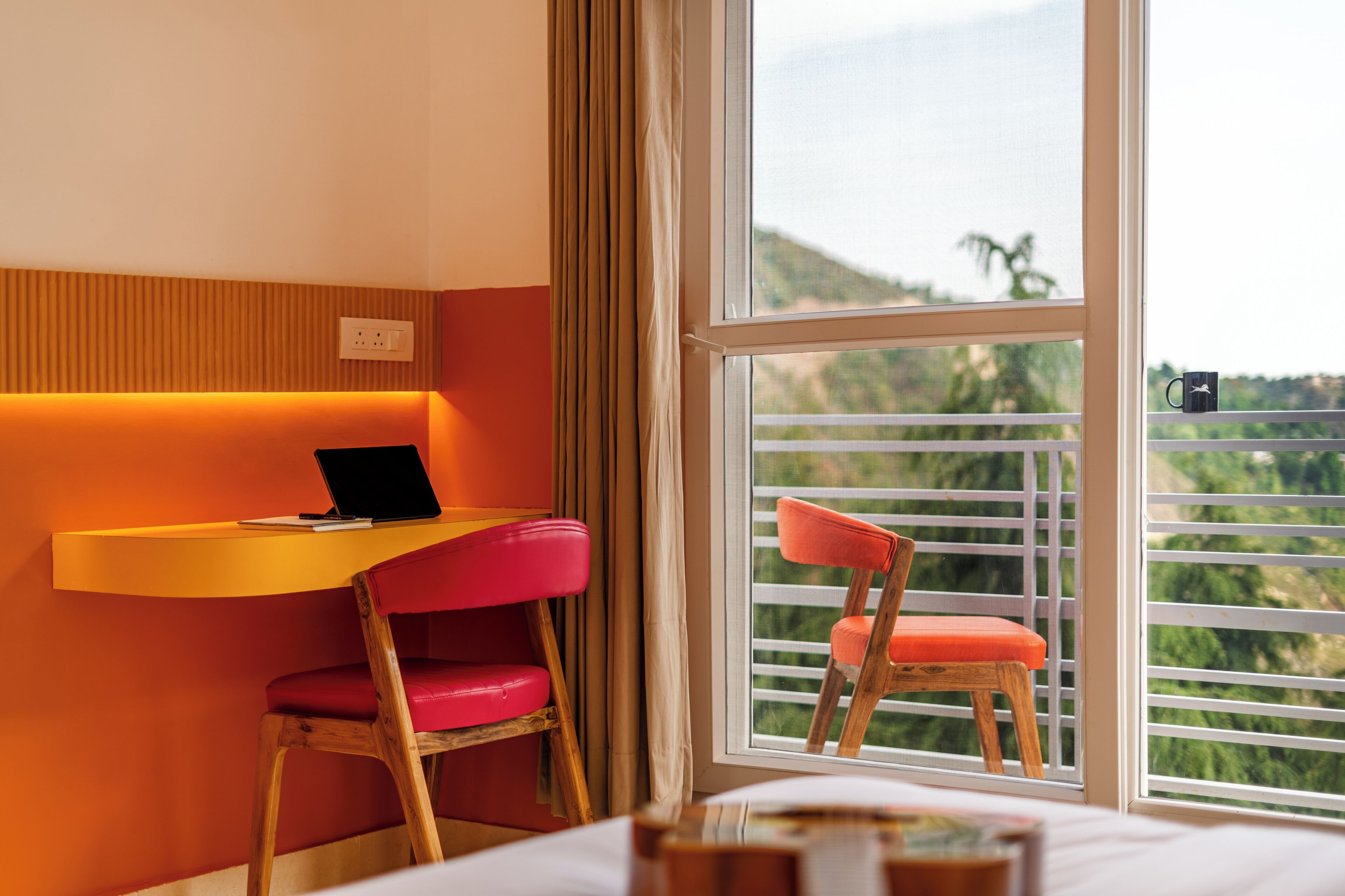 Deluxe Private Room with Balcony and Ensuite Bathroom | Balcony