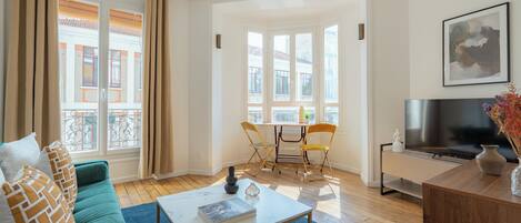 Apartment | Living area